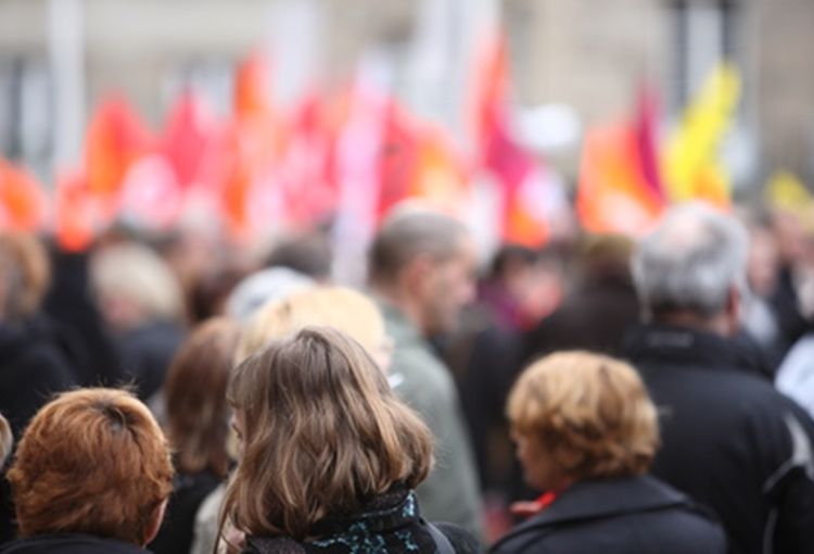 Iscriviti alla Cgil