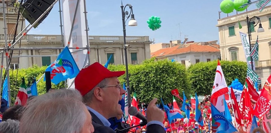 L’ITALIA E’ UNA, INDIVISIBILE E FONDATA SUL LAVORO