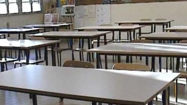 SCUOLA: CGIL NAPOLI, NELL’AREA METROPOLITANA TROPPI EDIFICI A RISCHIO